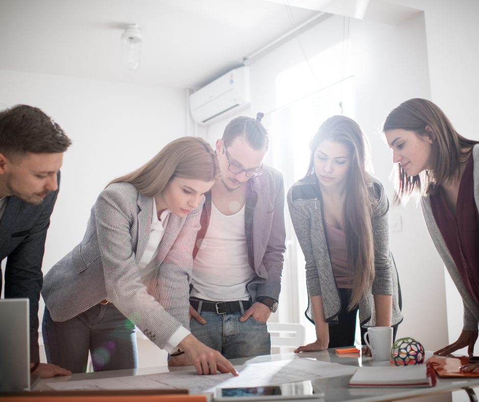 Leading with Confidence and Clarity: Key Manager Traits